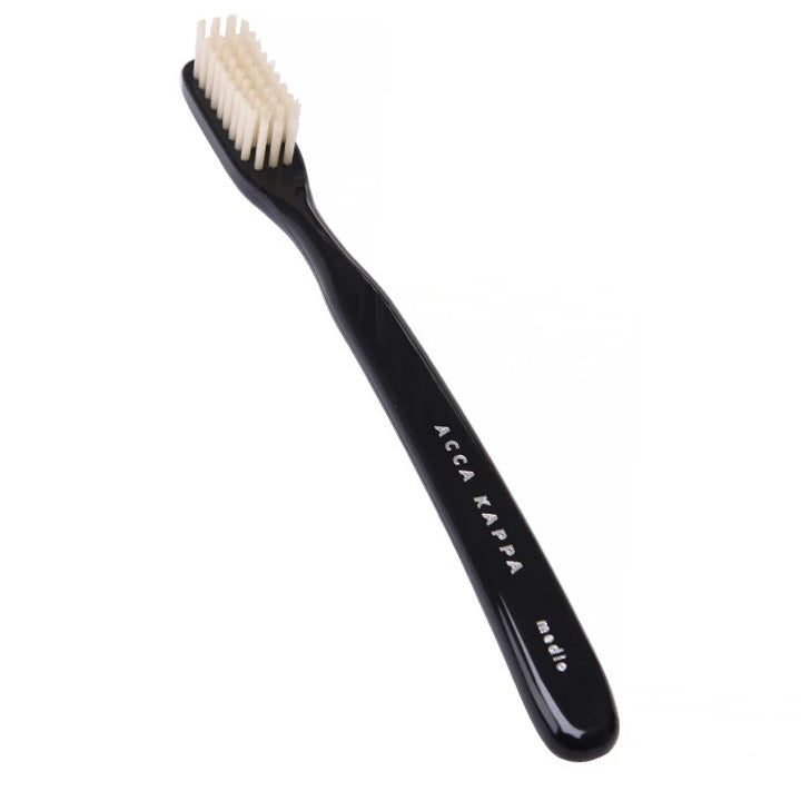 Image of product Toothbrush - Vintage Nylon - Medium - Black